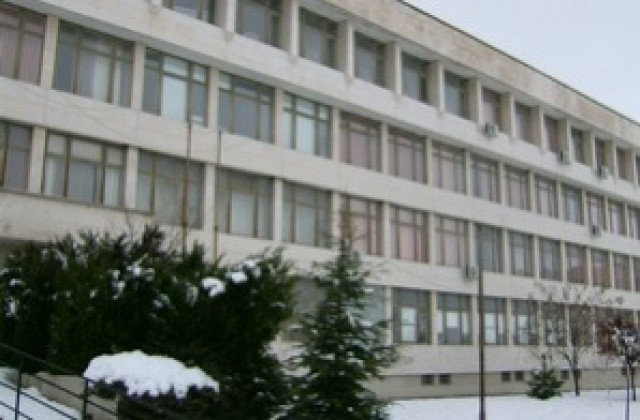 200 абсолвенти инжeнери ще получат дипломите си