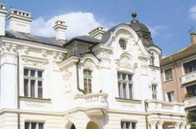 Успешна година за Художествена галерия „Димитър Добрович” в Сливен