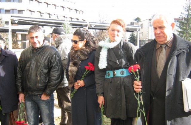 Дупничани почетоха годишнина от рождението на Невена Коканова