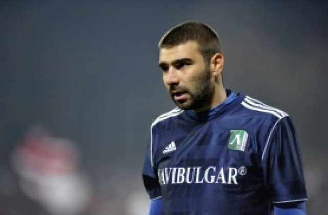 Официално: Владо Стоянов в идеалния отбор на УЕФА за Лига Европа