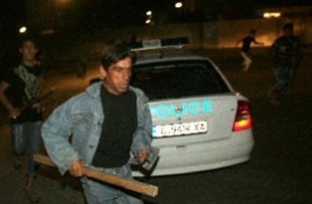 Роми въртят синя зона, глобите не ги плашат