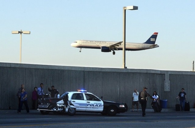 Арестуваха мъж, подготвял атентат с кола бомба на летище в щата Канзас