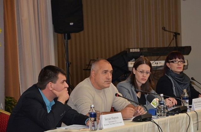 На следващите избори ще ги бием с много, нахъса Борисов младите гербери