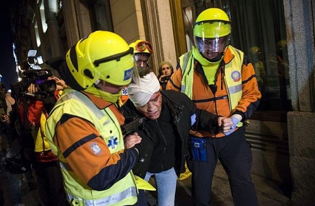 Арести и ранени по време на протест в Мадрид