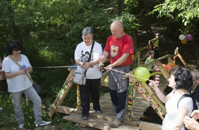 2930 лв. събра коледният бал на ТД Трапезица