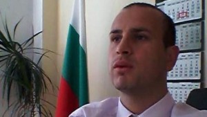 Ашиков не може да приеме че липсва диалог и чуваемост