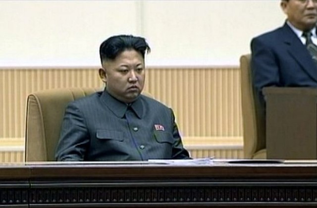 Елитът на Северна Корея публично заяви верността си към Ким Чен-ун