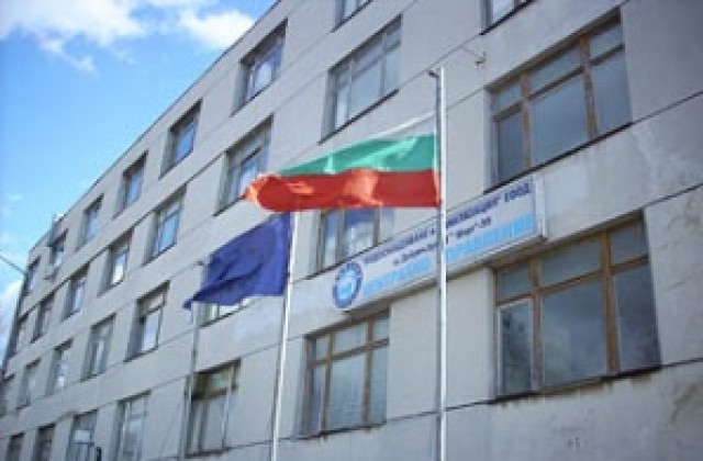 Авария на канализация оставя без вода кв.Дружба I