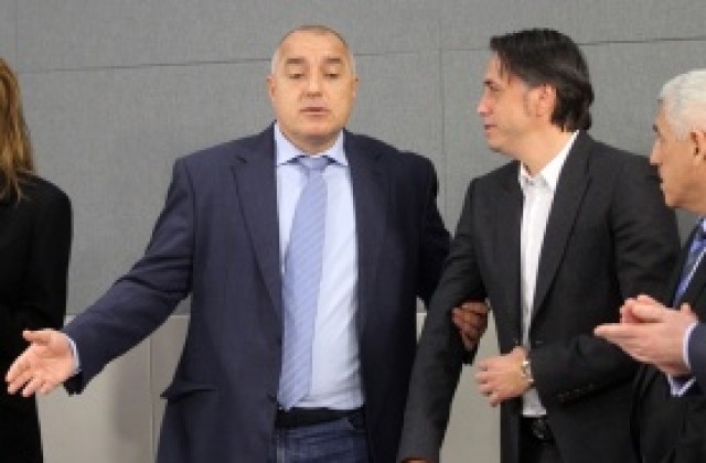 Тонев: Бойко Борисов няма нищо общо със строежа на Сектор А