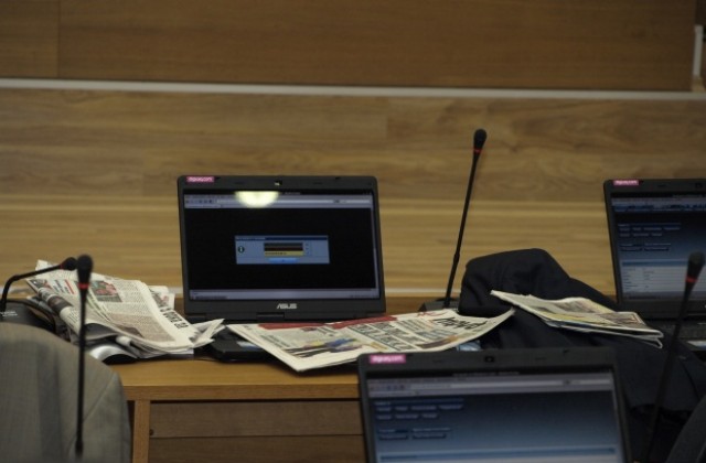 БСП иска комисия да провери законността на решенията на Обс