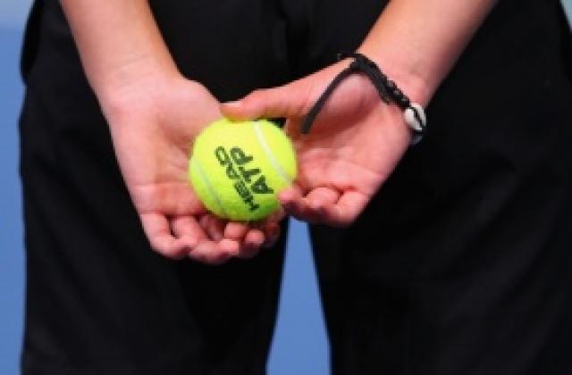 Българи започнаха с победи на Ориндж Боул