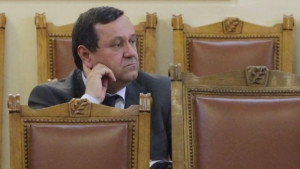 Умуват за повисоки осигурителни вноски в бъдеще при икономически ръст