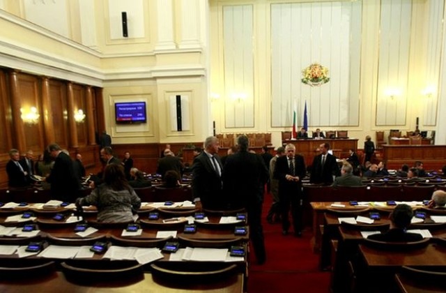 Отпада възрастта за пенсия при военните