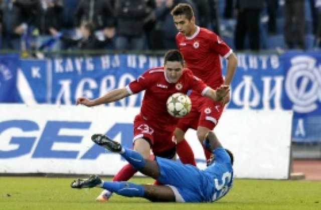 Стойчо Младенов мисли варианти за заместник на Фо-Поре