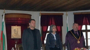 България не се е провалила като държава през 2013 г