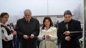 Прерязаха лентата на реконструираната зала Н Петров в Г Оряховица