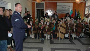 Коледарчета в несебърската полиция