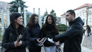 ВМРОВраца подарява календари с лика на цар Самуил