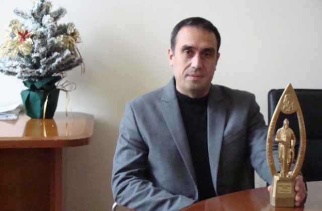 „Пратеникът от Леванта” донесе на Вълко Мишев „Златен витяз”