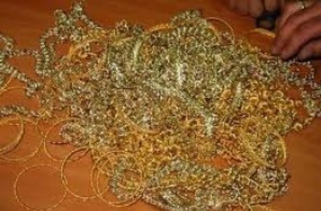 Откраднаха 2,5 кг злато в Златоград