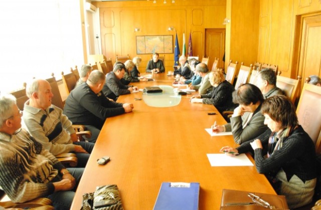 Кметът Д. Панов пое ангажимент за увеличаване на средствата по Местни инициативи през 2014 г.