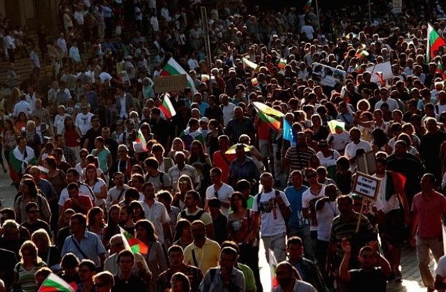 Протестиращият човек е Политик на годината в класацията на Дарик