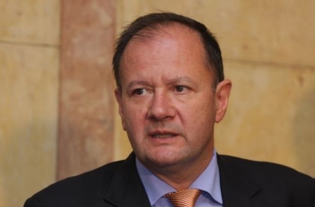 Миков: Евровотът или ще стабилизира управлението, или ще създаде среда за предсрочни избори