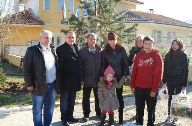 ГЕРБ зарадва социално слаби близнаци