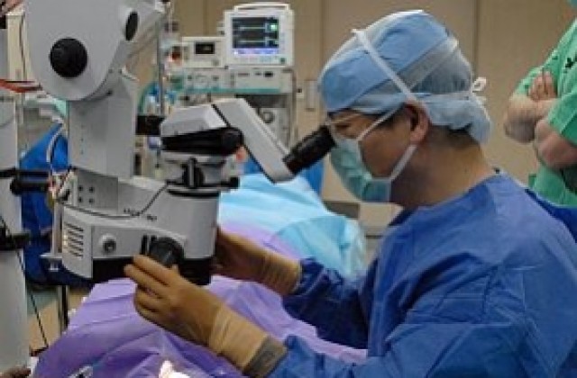 В Италия се роди бебе, прекарало четири месеца в корема на майка си, изпаднала в кома