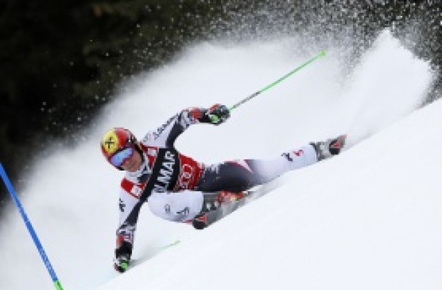 Хиршер триумфира в гигантския слалом в Алта Бадия