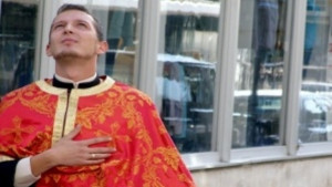 Нека любовта да се роди в нас онази която жадува