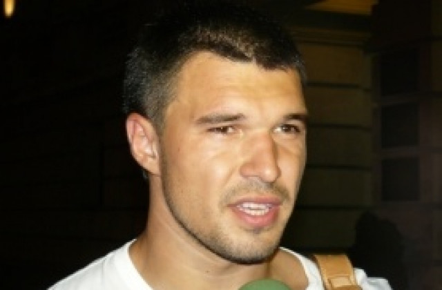 Френският Тур с интерес към Божинов