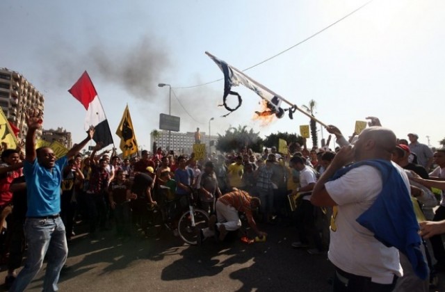 „Мюсюлманските братя” отхвърлиха обвиненията на египетския премиер