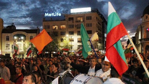 В Ню Йорк таймс Промяната в България се случва бавно