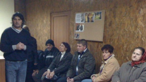 ГЕРБ зарадва с подаръци хората с увреждания в Белица
