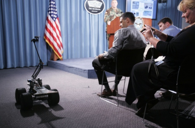 Пентагонът ще залага все повече на терминатори