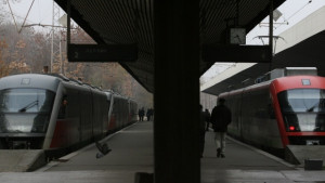 БДЖ увеличава състава на влаковете за празниците