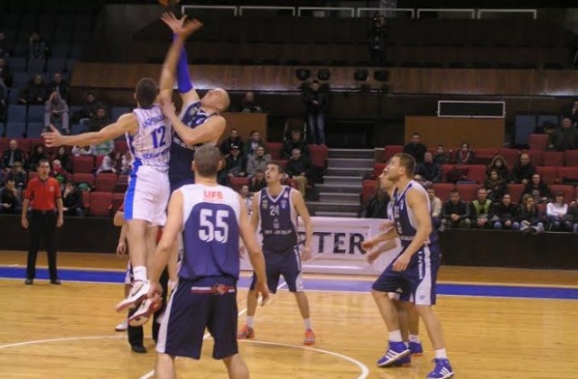 Черно море порт Варна вкара 108 т. на Черноморец