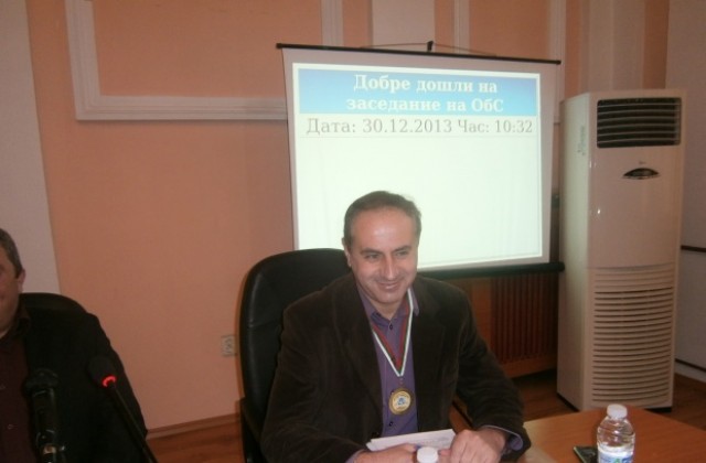 Младен Ризов връчи златни медали на кмета Паунов и председателя на ОС Андонов