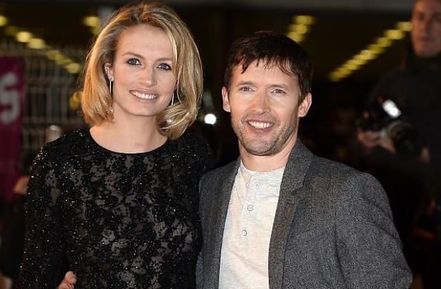 Джеймс Блънт се сгоди