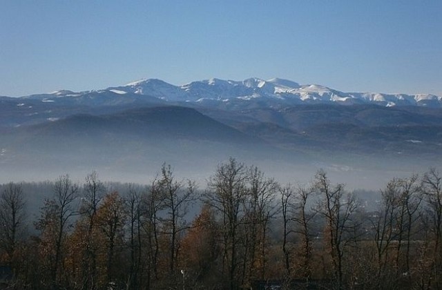 Предимно облачно, без валежи