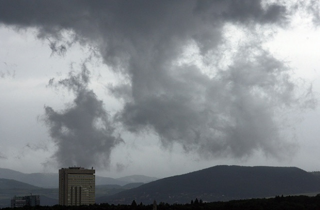 Облачно с превалявания на места