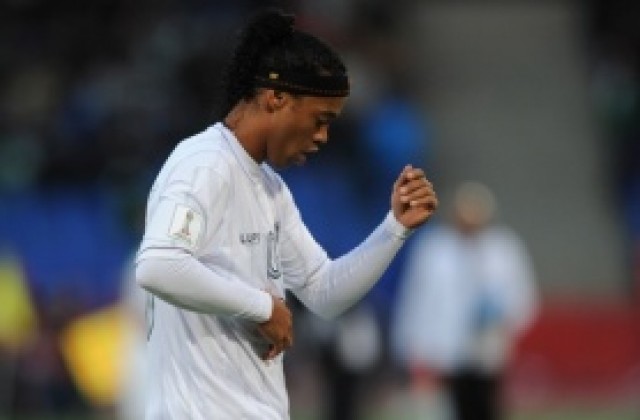 Роналдиньо поема към Бешикташ със свободен трансфер