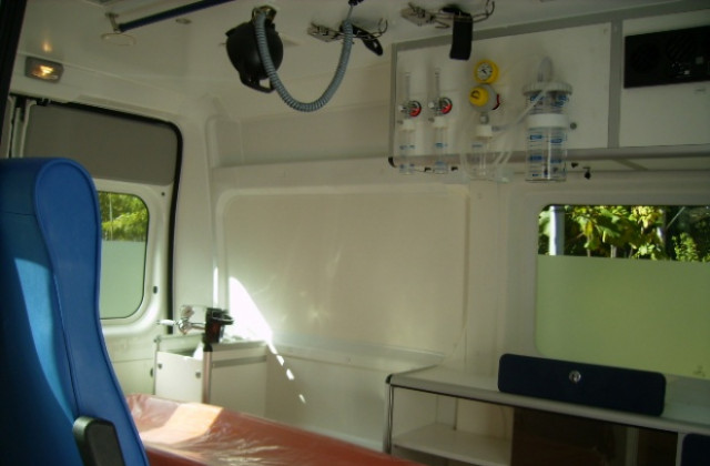 Мъж пострада след като се сби със сина си