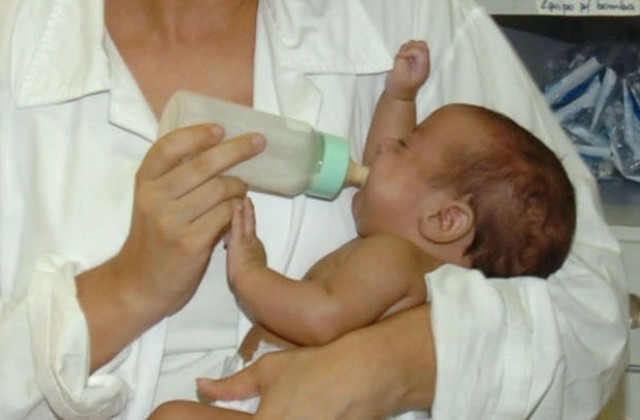 Враца изпрати и посрещна годината с момиченца