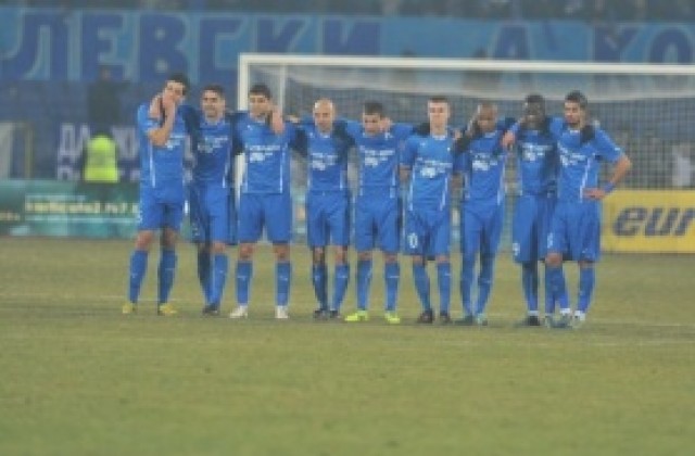 Левски почва подготовка на 12-ти януари, стяга два лагера