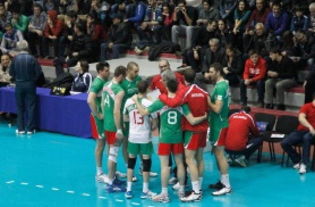 Националите започнаха с рутинна победа над Кипър