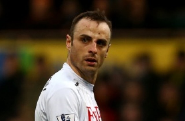 Фулъм: Бербатов си почива