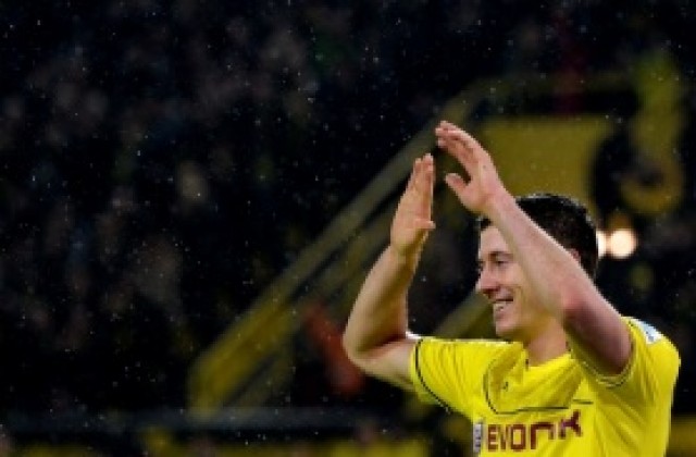 Официално: Левандовски подписа за 5 години с Байерн