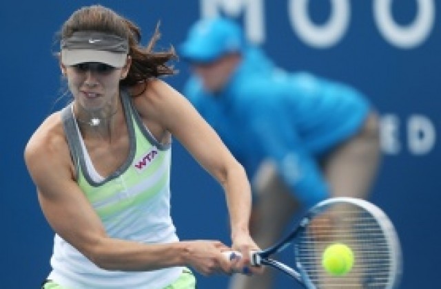 Пиронкова премина ситото на квалификациите в Сидни